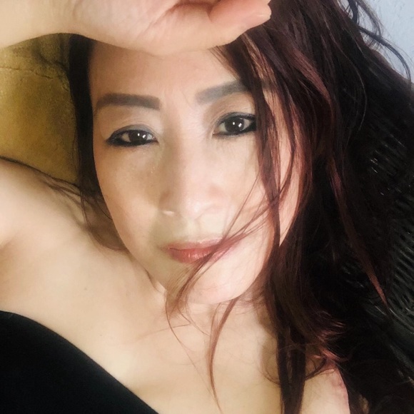 Meet your Posher, Michelle - Picture 1 of 1